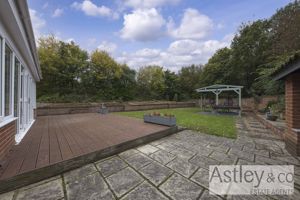 garden- click for photo gallery